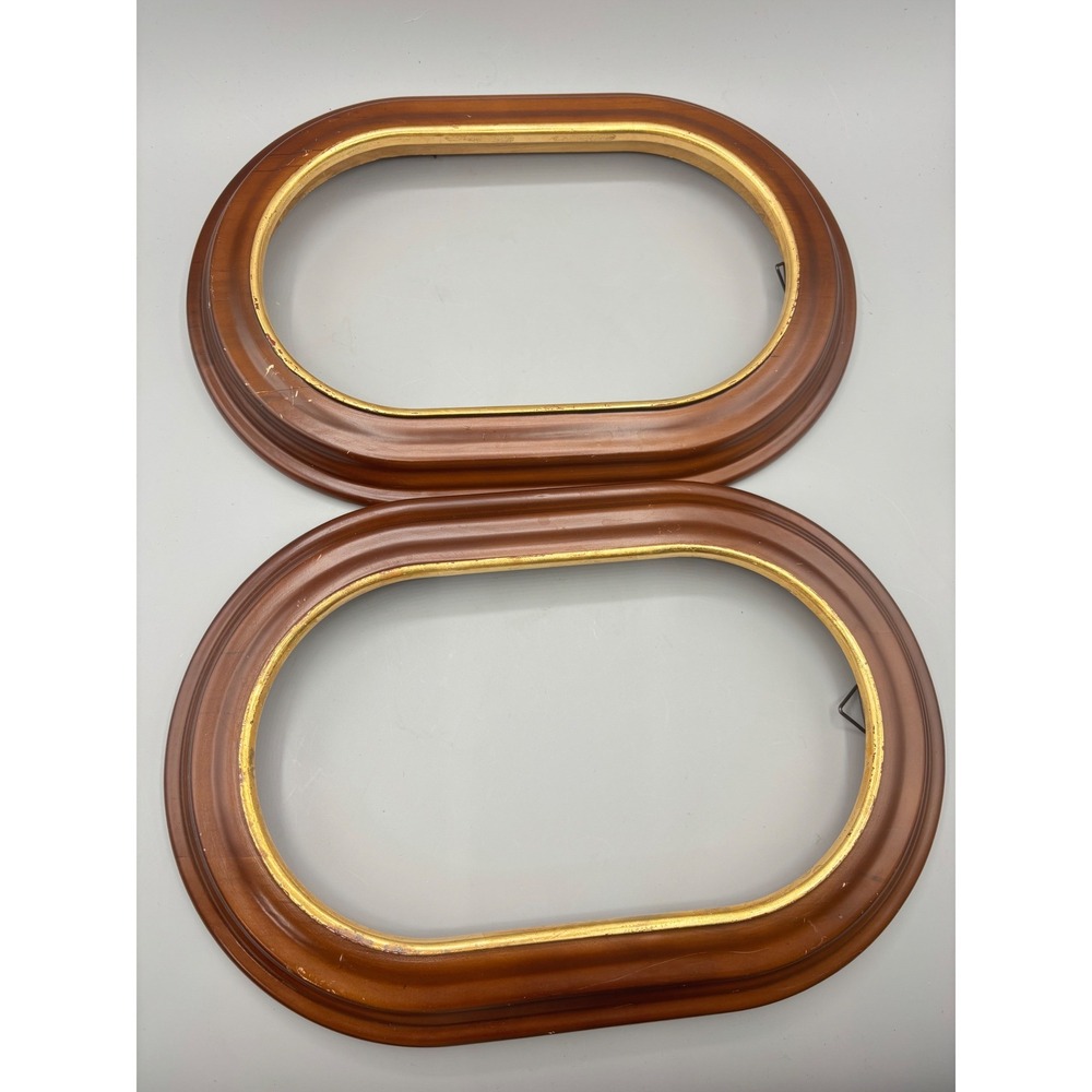 Van Hygan & Smythe CS95 Oval Wood Plate Frames Gold Trim Set of 2 Vintage